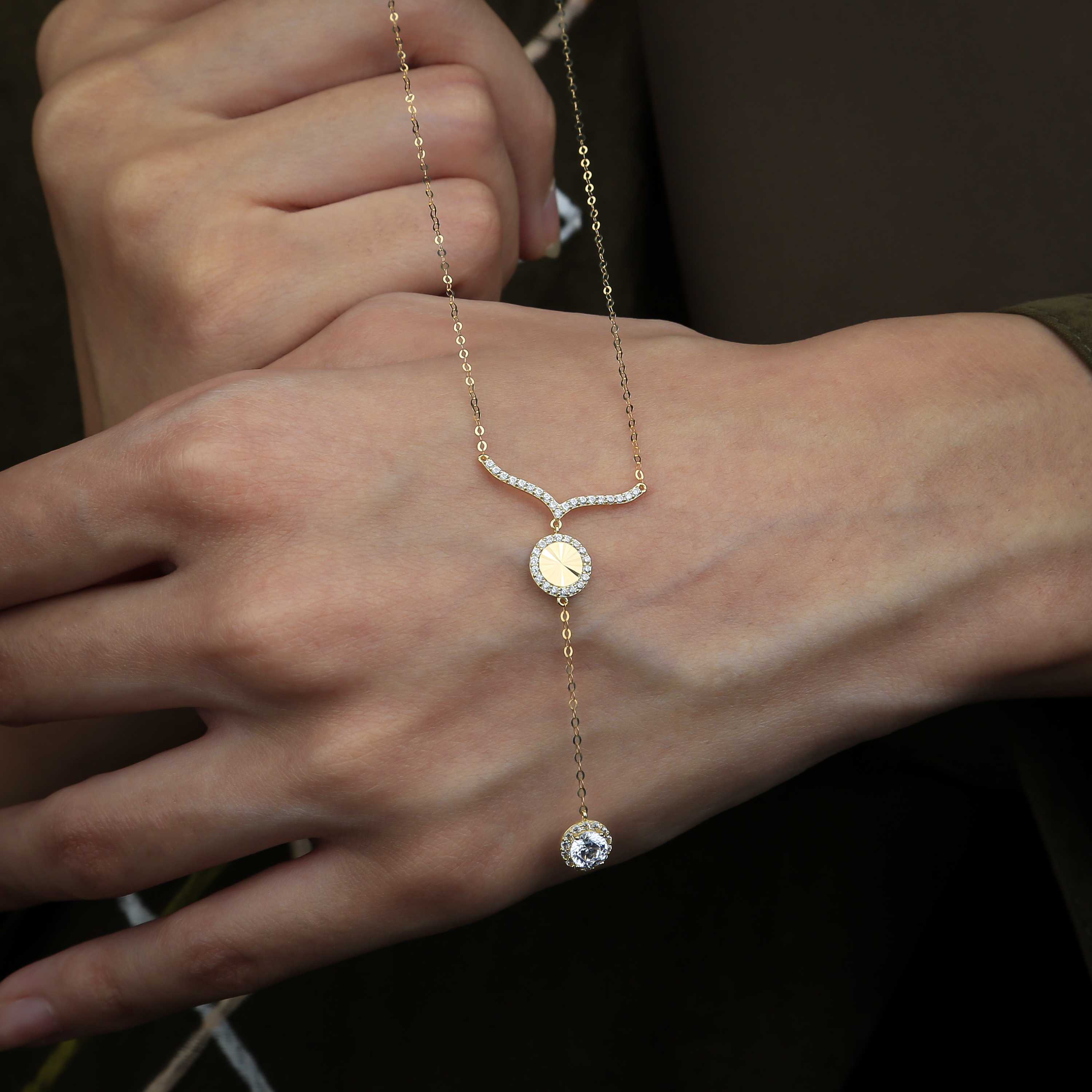 18 karat gold choker, made in Turkey - (H-0872)